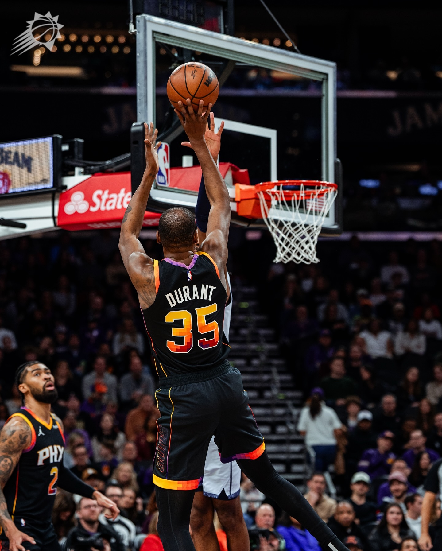 皇家社会训练开放日，清晨扳平良机引欢呼，NBA常规赛在即，更衣室氛围转暖(nba吧冥人堂)